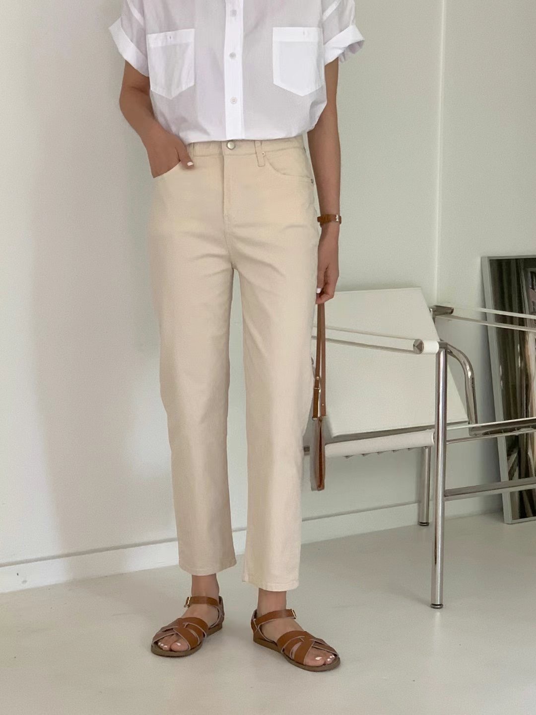 杏色直筒薄涼感褲