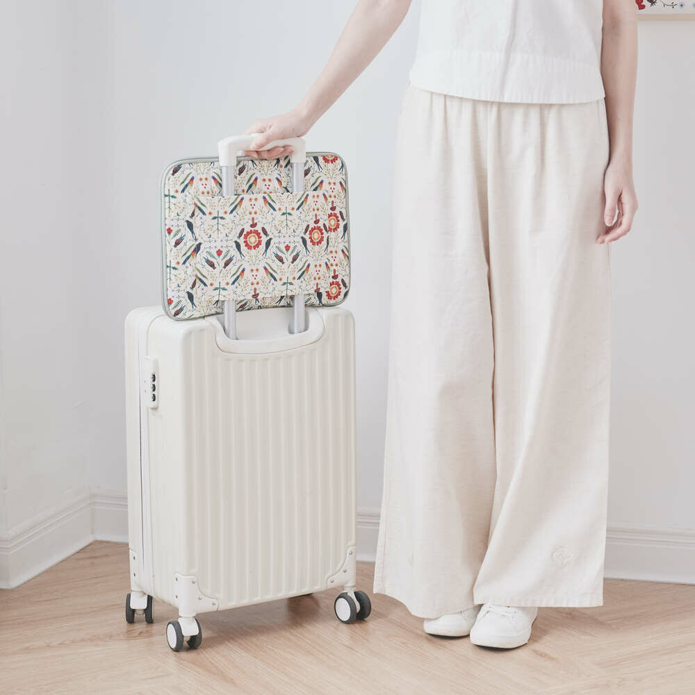 15.5" Laptop Case(Outer Pocket)/Artists Collaboration Collection/inBlooom x Soupy Tang/Forest Kaleidoscope