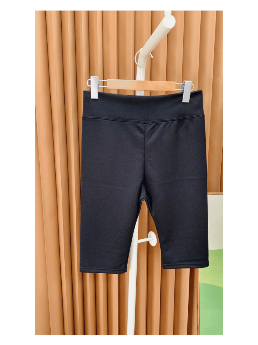 [現貨]五分自行車褲 [ 黑色 / L ]