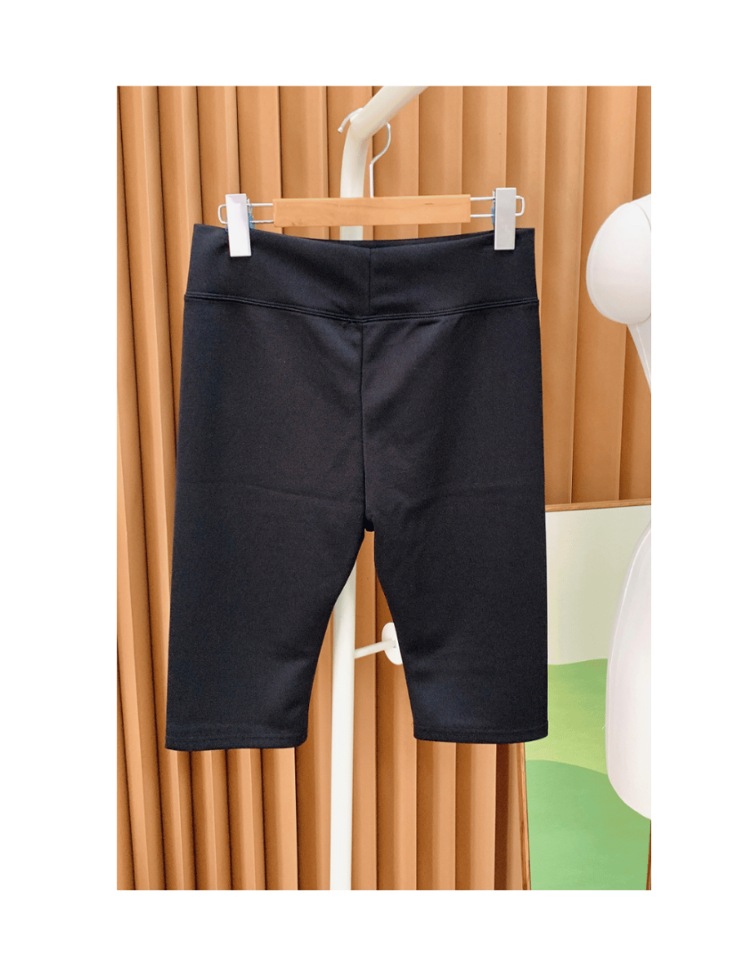 [現貨]五分自行車褲 [ 黑色 / L ]