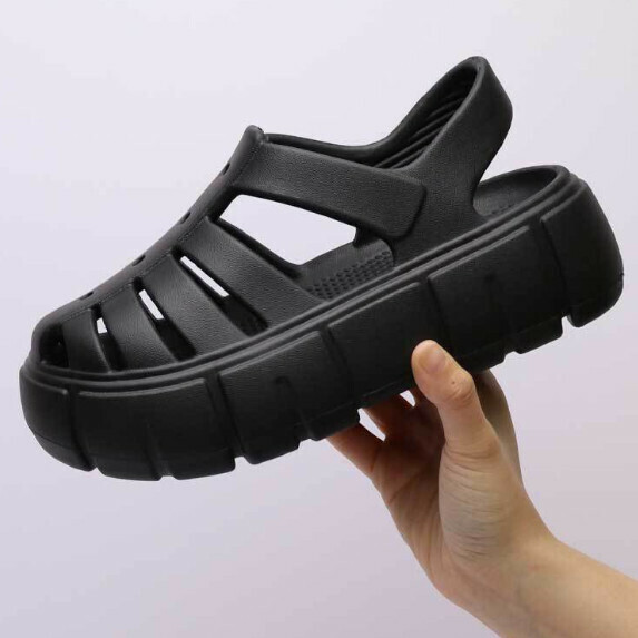 New thick-soled hole-in-the-wall sandals for women (black [size 35_40] (contact customer service after placing the order to confirm the delivery size)