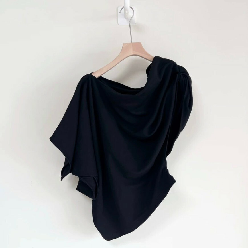 隨心所欲不對稱短袖罩衫