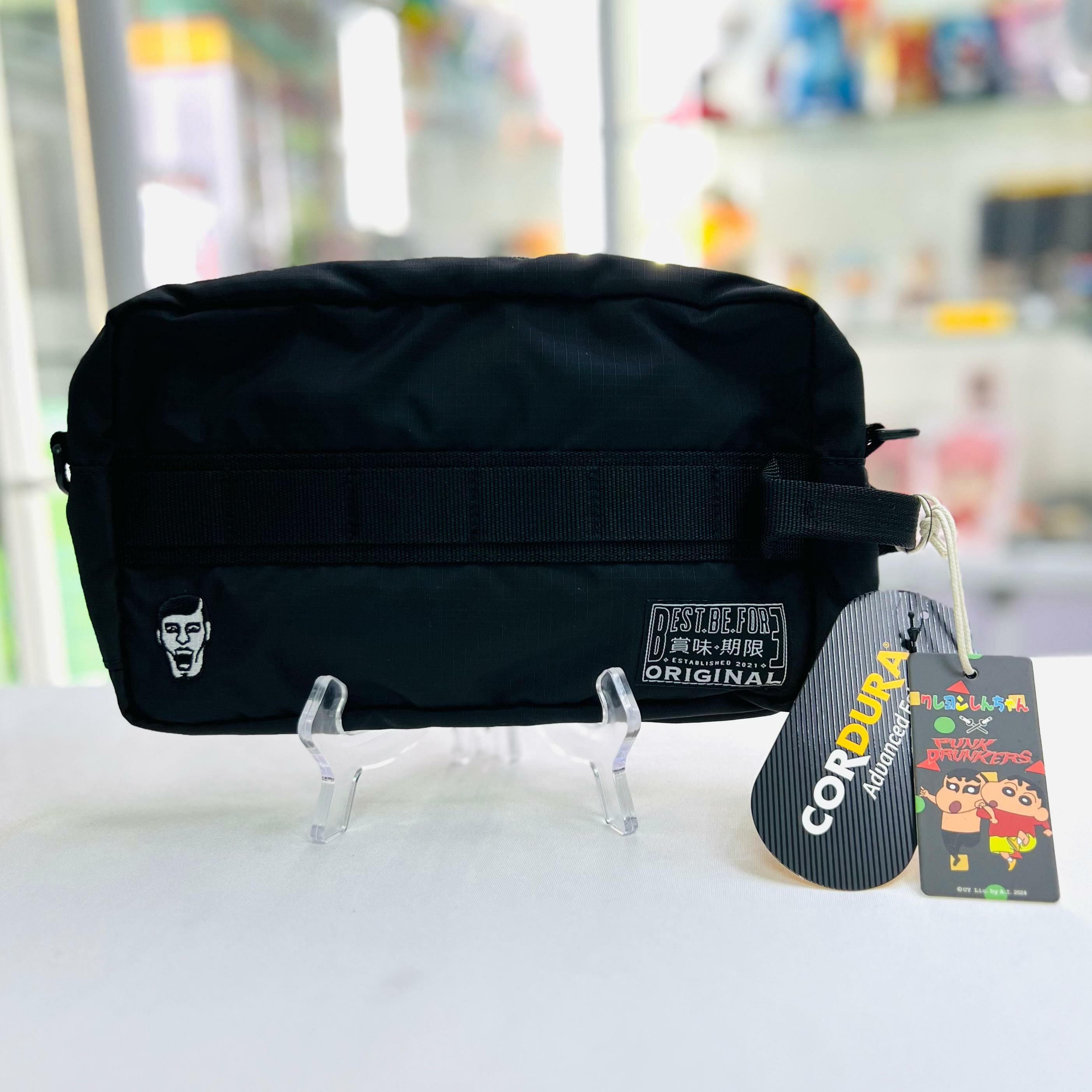 Crayon Shinchan x PunkDrunkers  Scrubbing Bag