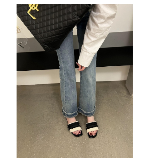 New square toe open toe tassel flat slippers (black size 35-40) (contact customer service after placing the order to confirm the delivery size)