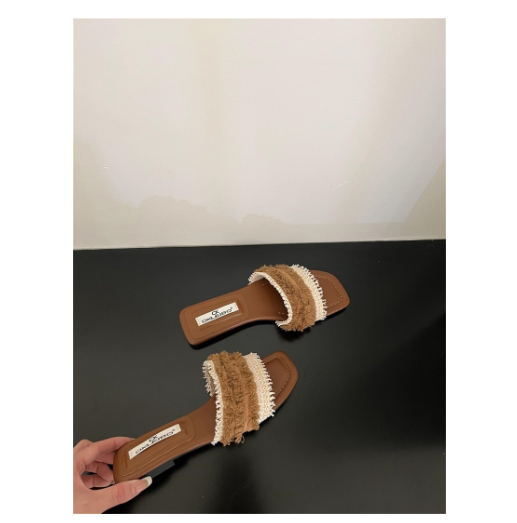 New square toe open toe tassel flat slippers (brown size 35-40) (contact customer service after placing the order to confirm the delivery size)