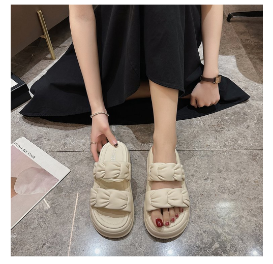 New style flip-flops wheat sandals (beige size 35-40) (contact customer service after placing order to confirm delivery size)
