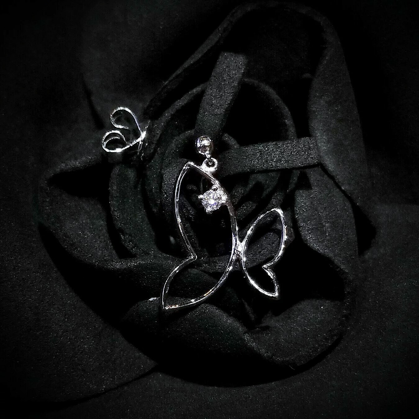 全新18K白金【主石4份鑽石】單耳環