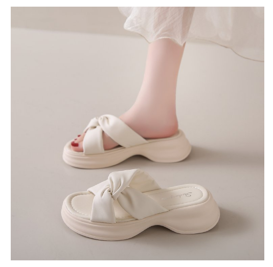 New thick-soled slippers (ivory white size 35-40) (contact customer service after placing order to confirm delivery size)