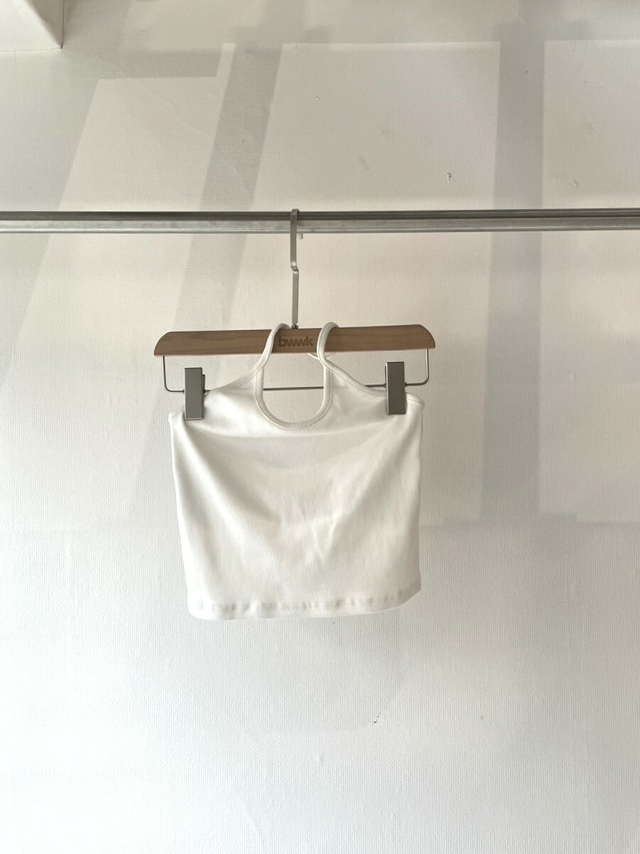 【瑕疵】坑條掛脖背心-白