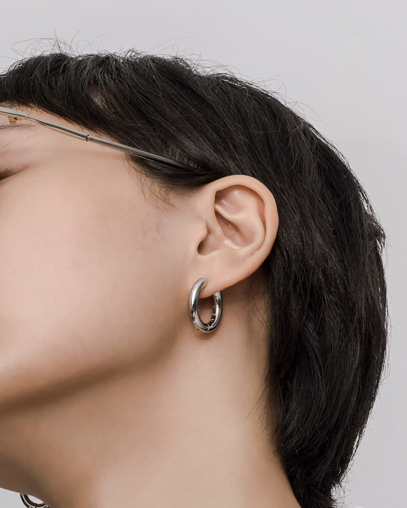 RECOVERY 基本4MM大圈形耳環 (霧黑)