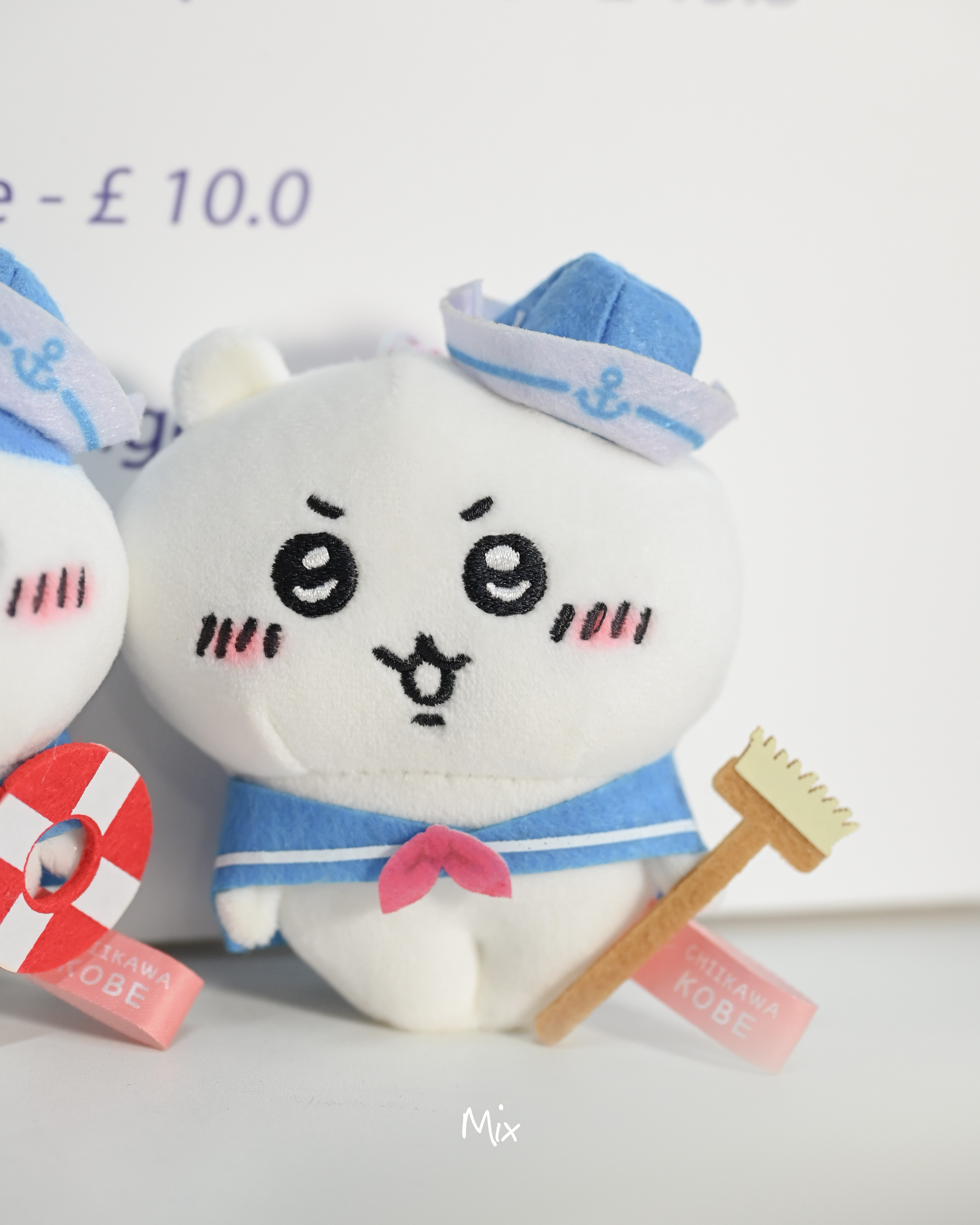 iSNEAKERS | 日本 Chiikawa吉伊卡哇 神戶系列 水手服 吊飾 吉伊 小八