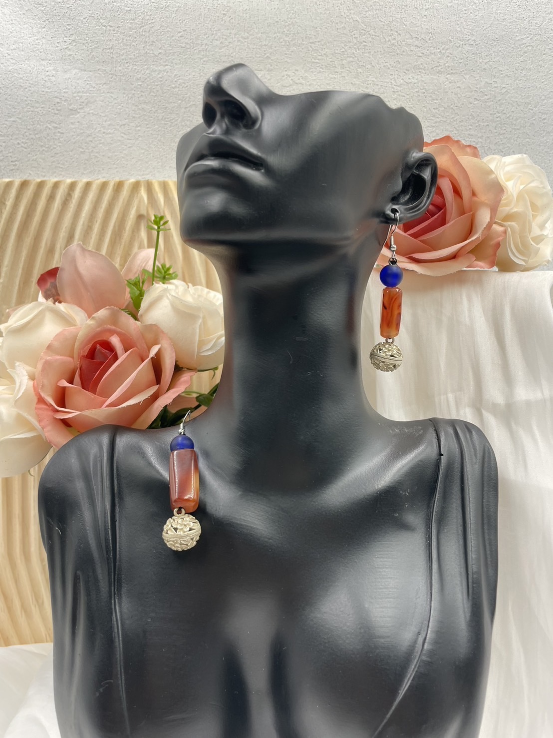 No.139 南紅瑪瑙串珠耳環