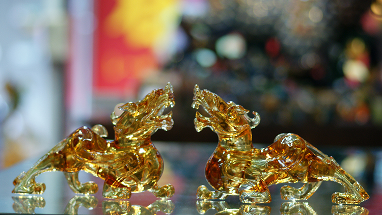居鹿港窯禮品館│家開運琉璃~財源廣進 貔貅L 琥珀色