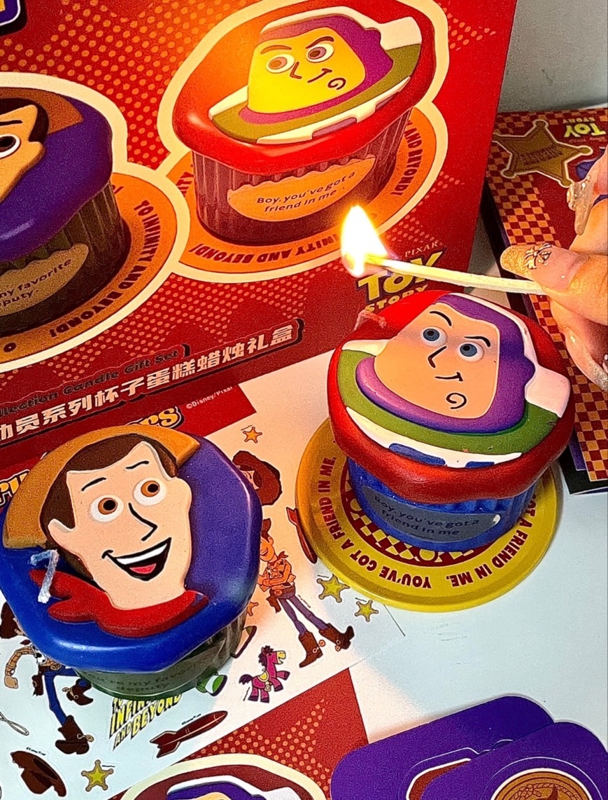 正版授權 馬克圖布 x Disney/迪士尼 聯名IP 巴斯光年 胡迪 椰子蠟 蛋糕香薰禮盒 擺件 香薰蠟燭 兩個裝
