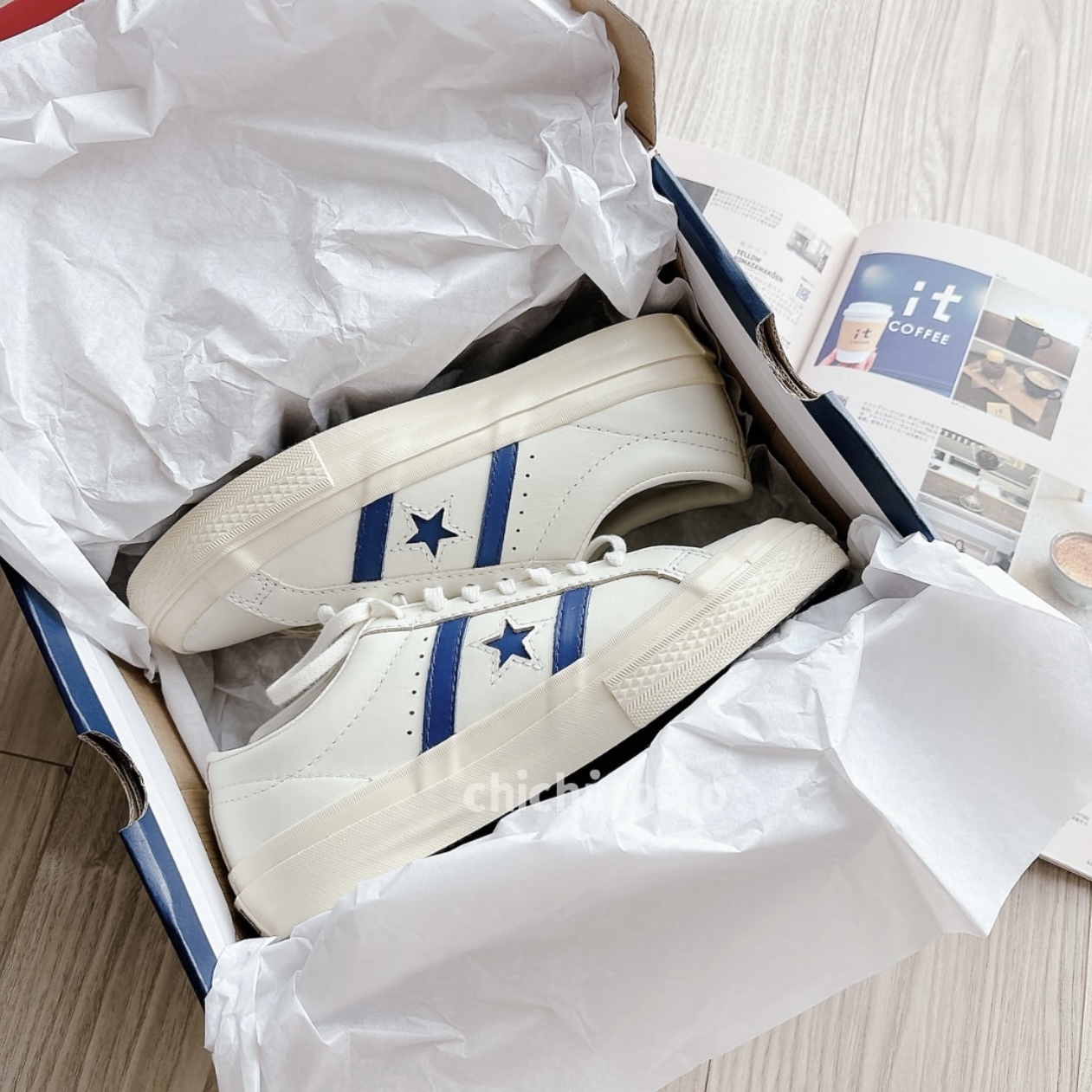 converse STAR&BARS 雙線星皮革小白鞋