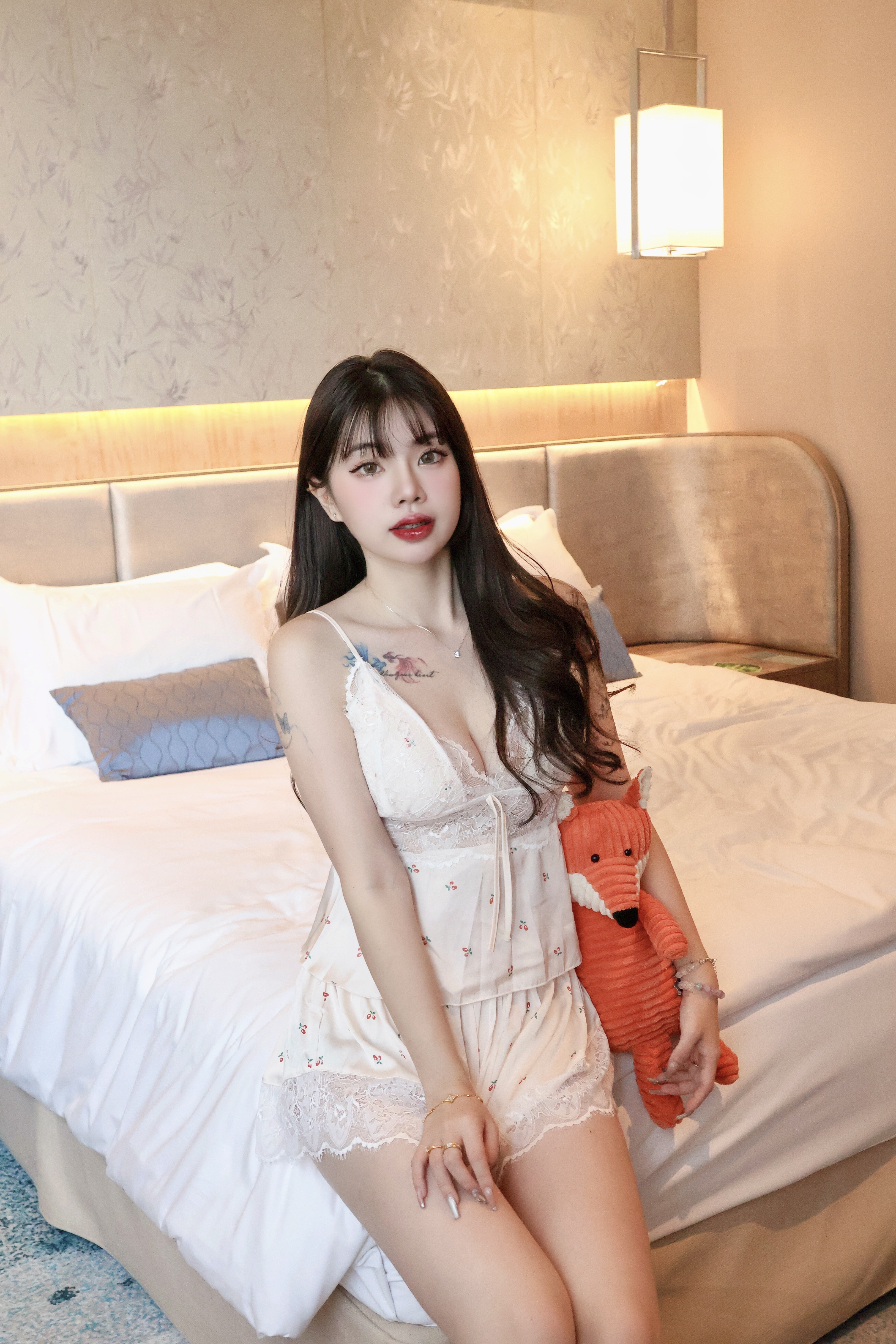 小櫻桃🍒冰絲蕾絲性感睡衣