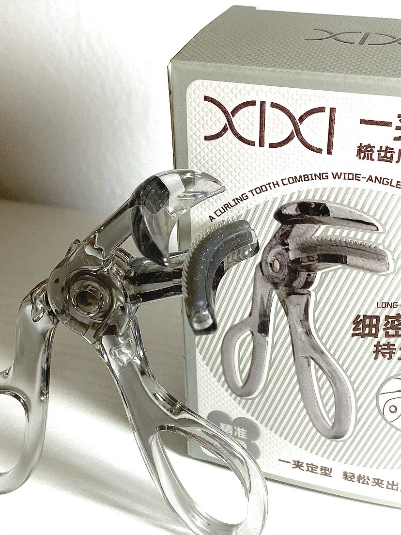 《美妝小物》XIXI 梳齒捲翹睫毛夾