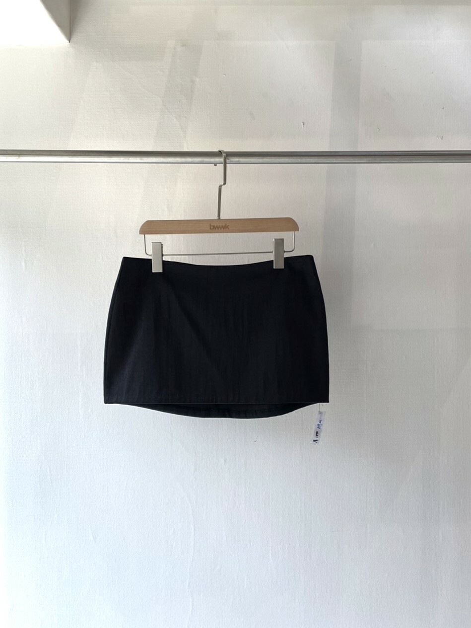 黑 緞面迷你短裙