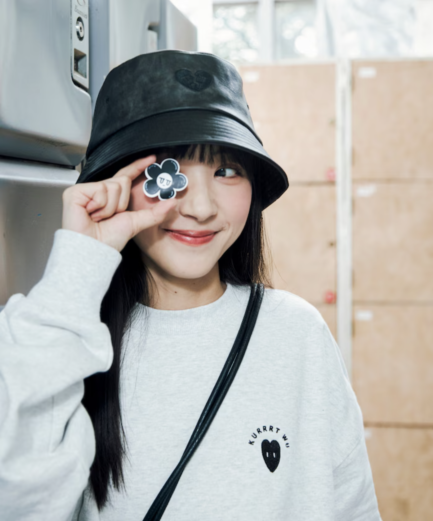 【代購】Freak's Store x Kurt Wu Two Side Warm Heart Crew Sweat 暖心大學踢 4色