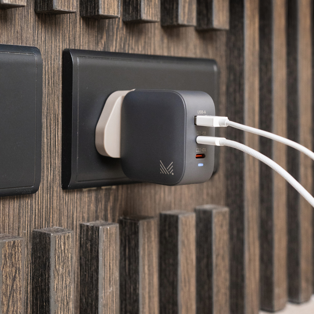 ESSENTIALS｜ 65W 3-Ports USB-C+USB-A GaN Charger (UK) - Charcoal