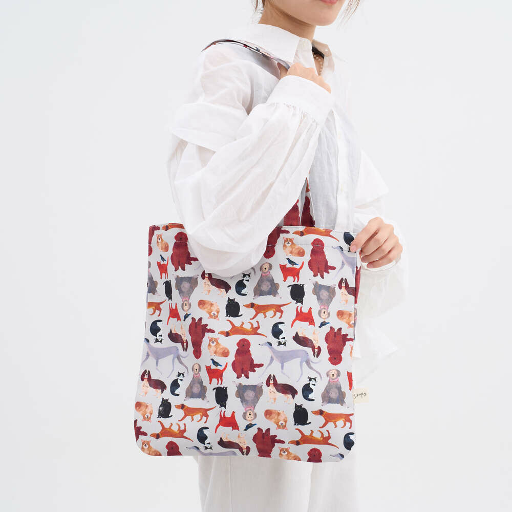 Happy Square Tote Bag/Artists Collaboration Collection/inBlooom x Soupy Tang/Pets Party