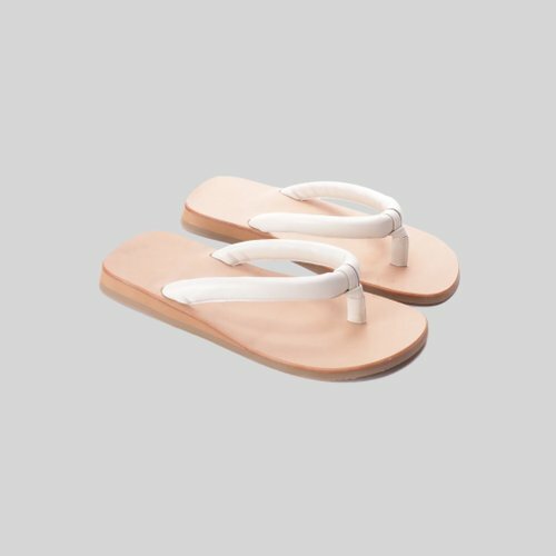 Zouri  off-white/sample sale