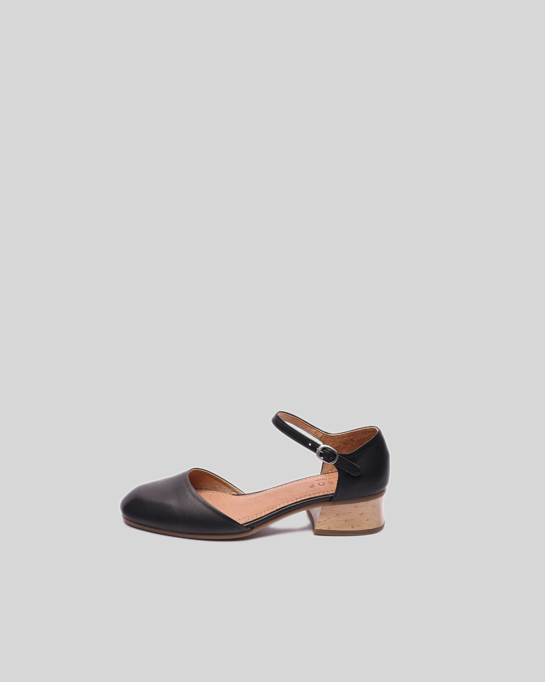 Mary jane 2  black+wood heel/sample sale