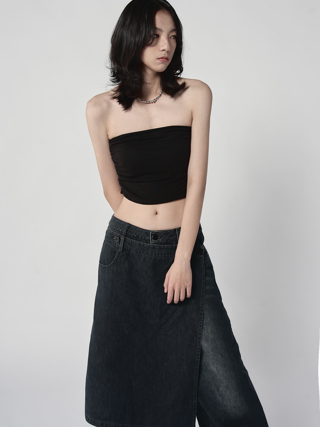 胸墊平口上衣-黑