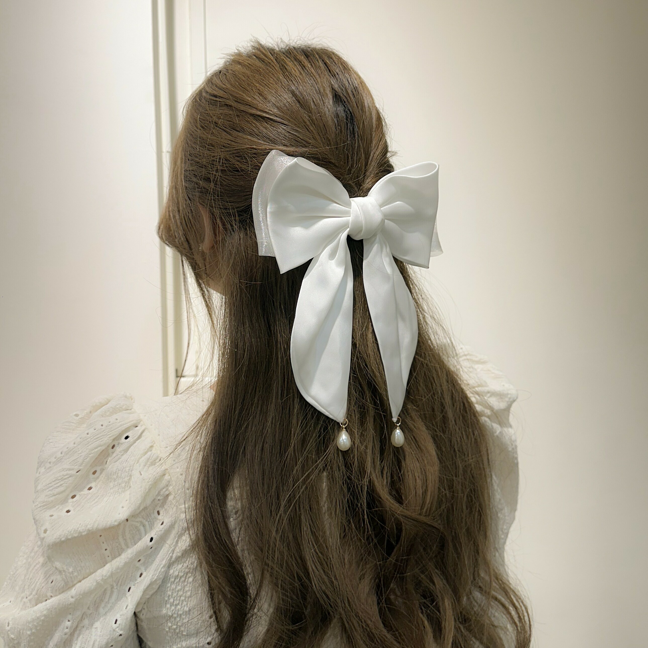 G26垂墜珍珠蝴蝶結