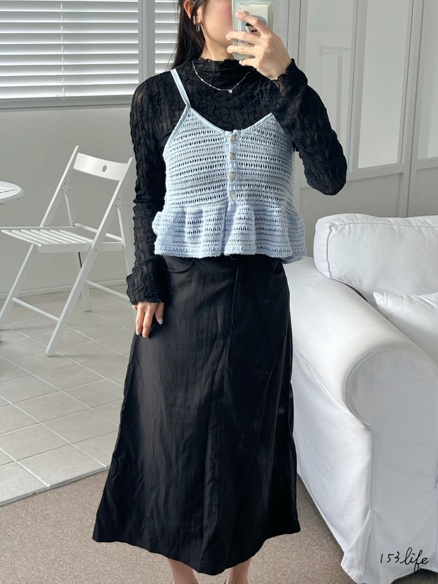 |現貨|🇰🇷休閒口袋鈕扣後鬆緊中裙(白.黑)