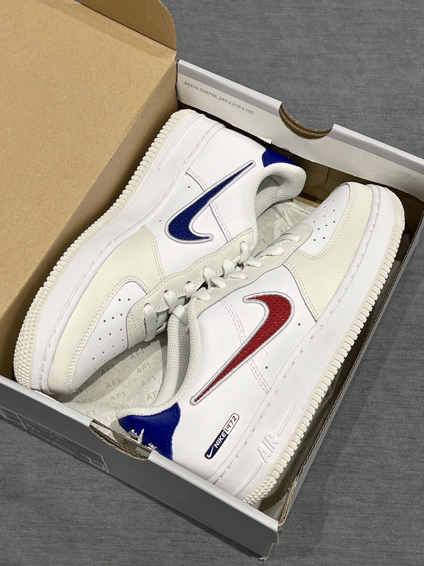 Nike Air Force 1 LV8 GS 鴛鴦 米白 紅 藍 HF5744-146