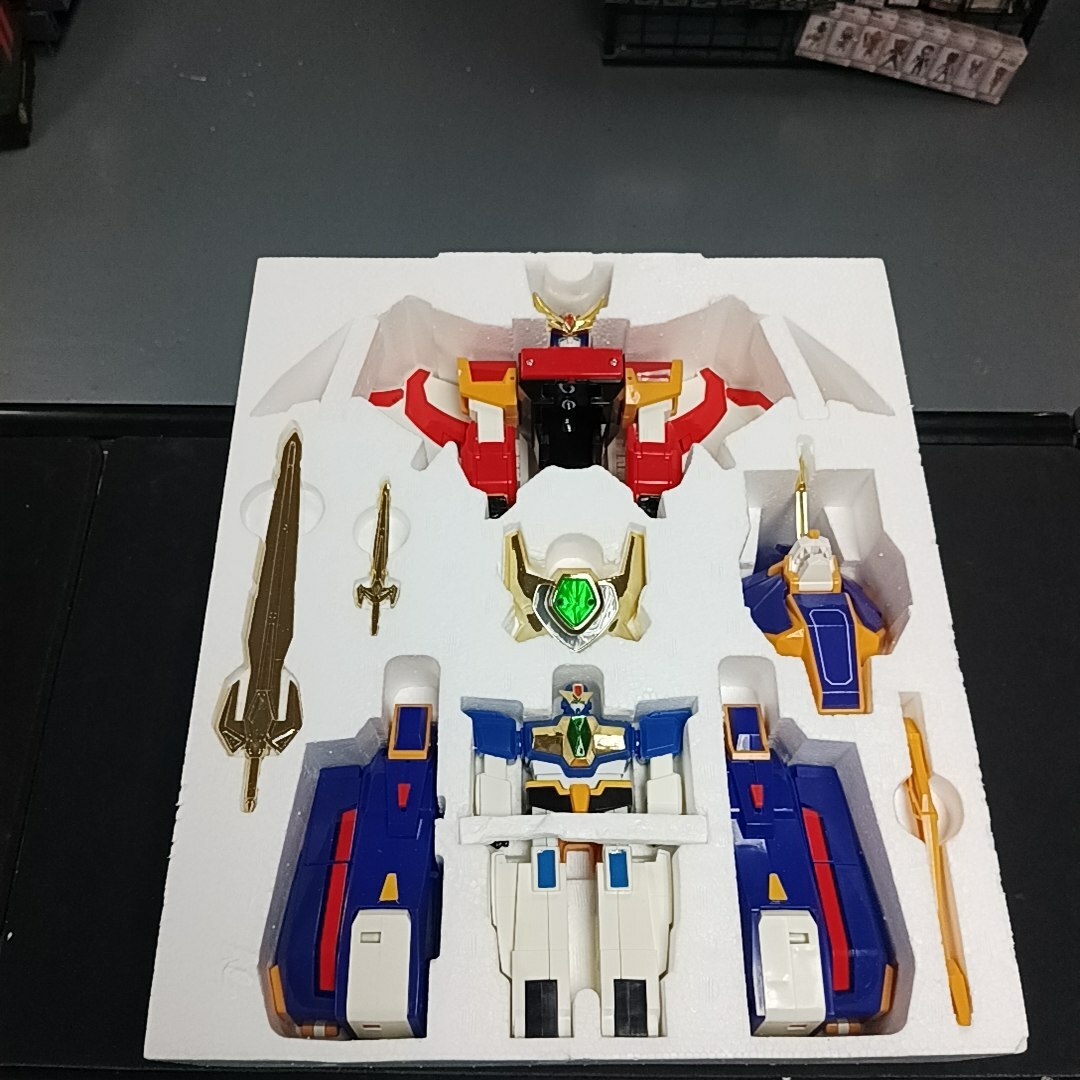 勇者系列-DX 絕對無敵獅人鳳