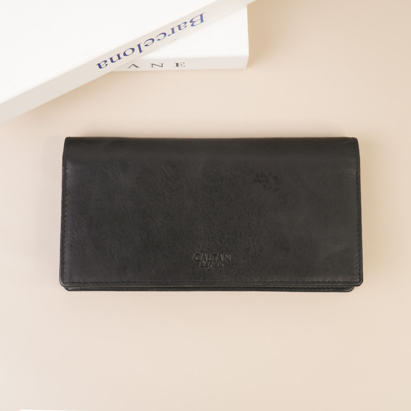 『新品上市』老爺有喜 簡約撞色系俐落長夾(075171bk)