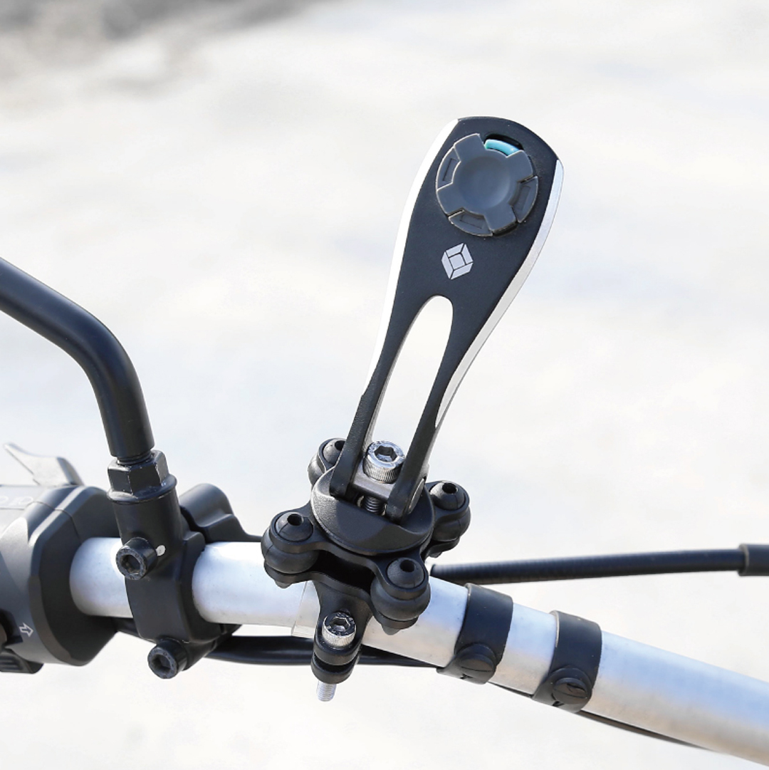 Intuitive Cube X-Guard 三軸避震器