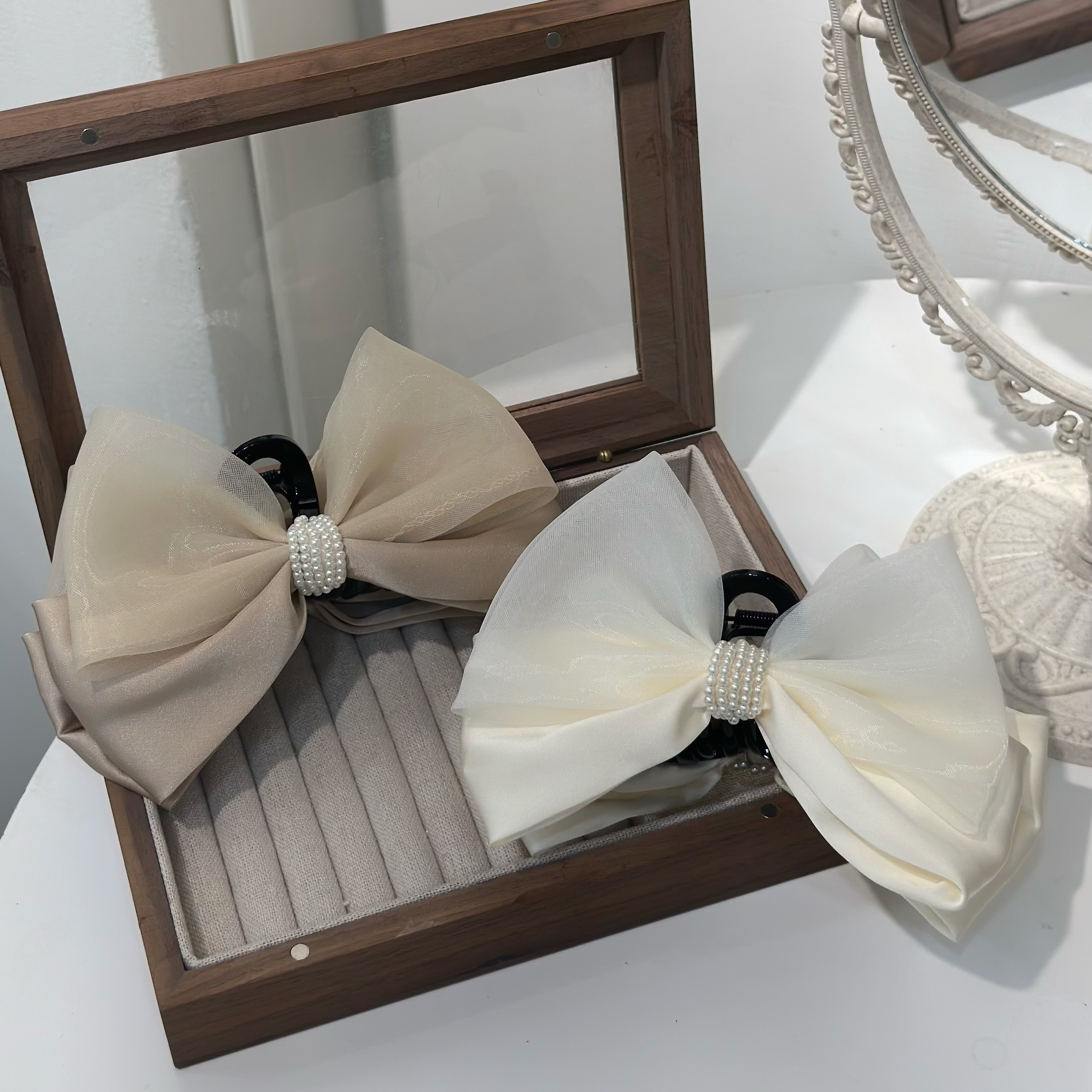 G13珍珠網紗蝴蝶結鯊魚夾