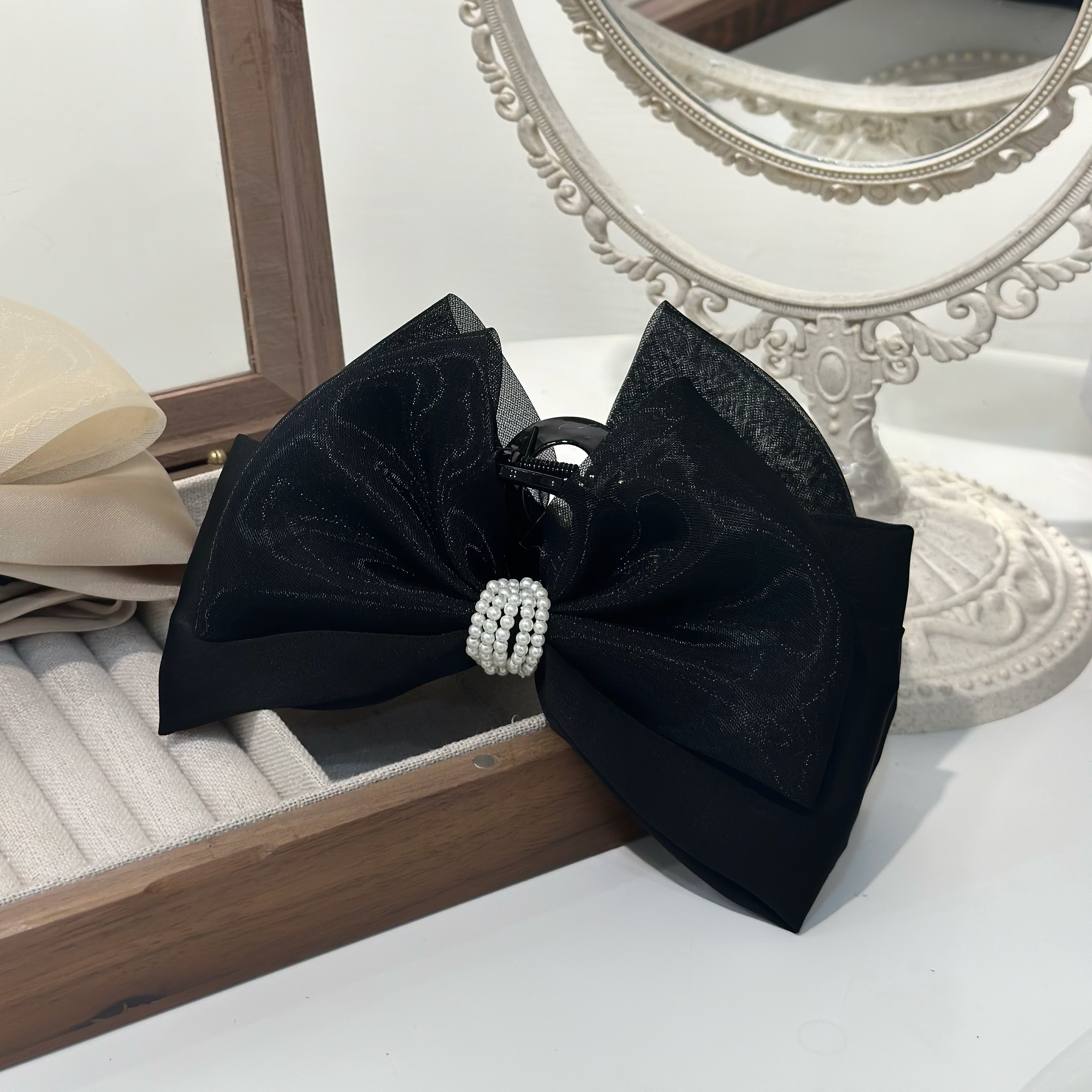 G13珍珠網紗蝴蝶結鯊魚夾