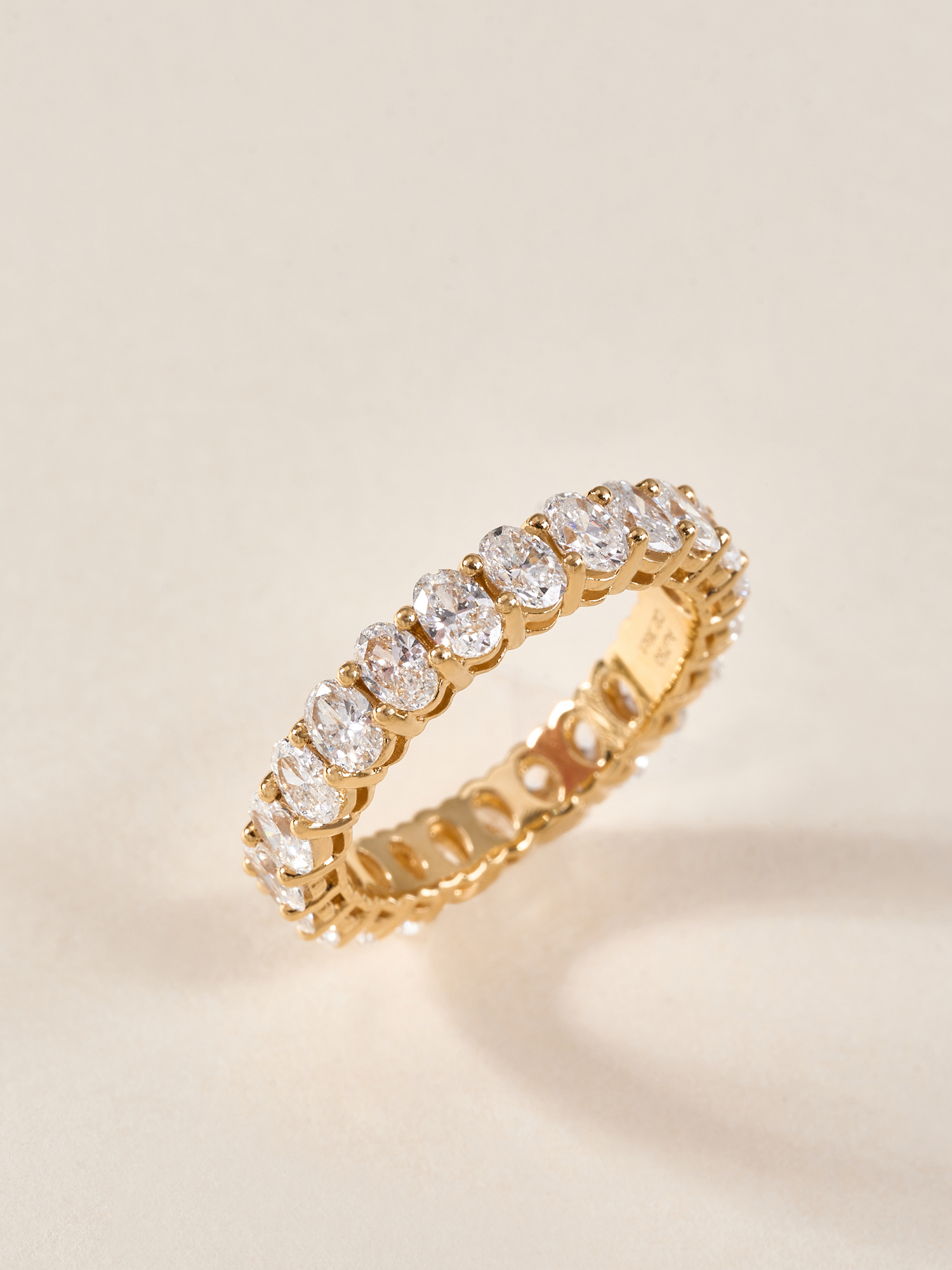 FELICITY 18K鑽石圓韻戒指