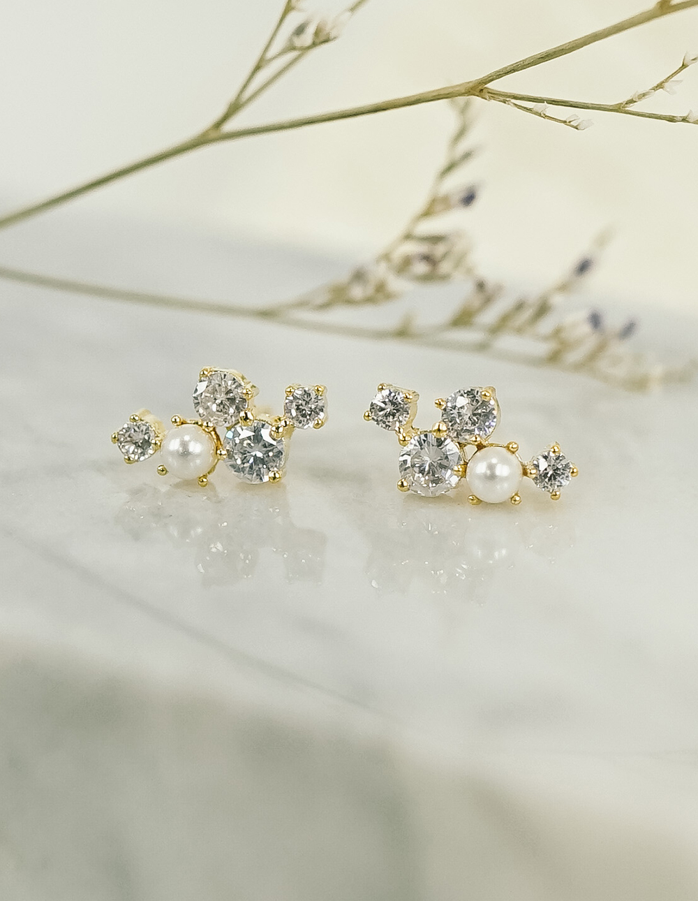 925 純銀不規則珍珠水鑽排列耳環✦金