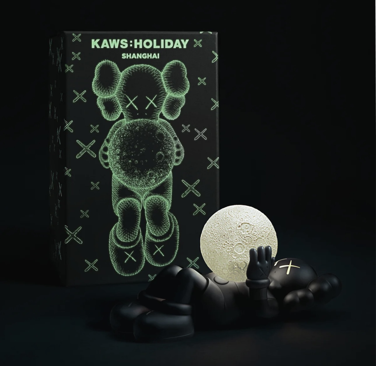 KAWS：HOLIDAY figure ［Hong Kong］ $_57.JPG?set_id=8800005007
