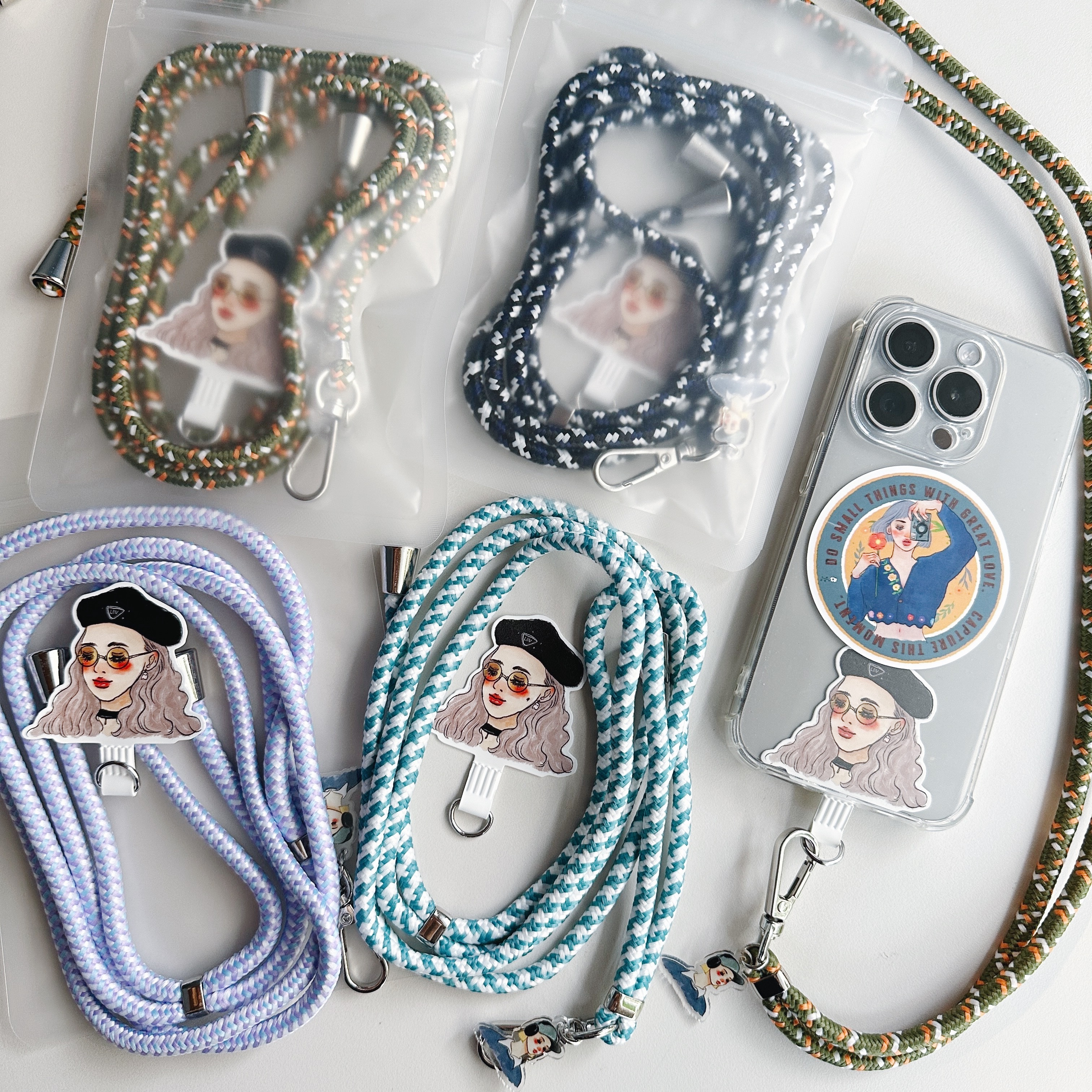 貝雷帽女孩 手機揹帶 手機掛繩 附夾片 甜蜜生活手機繩｜甜蜜生活