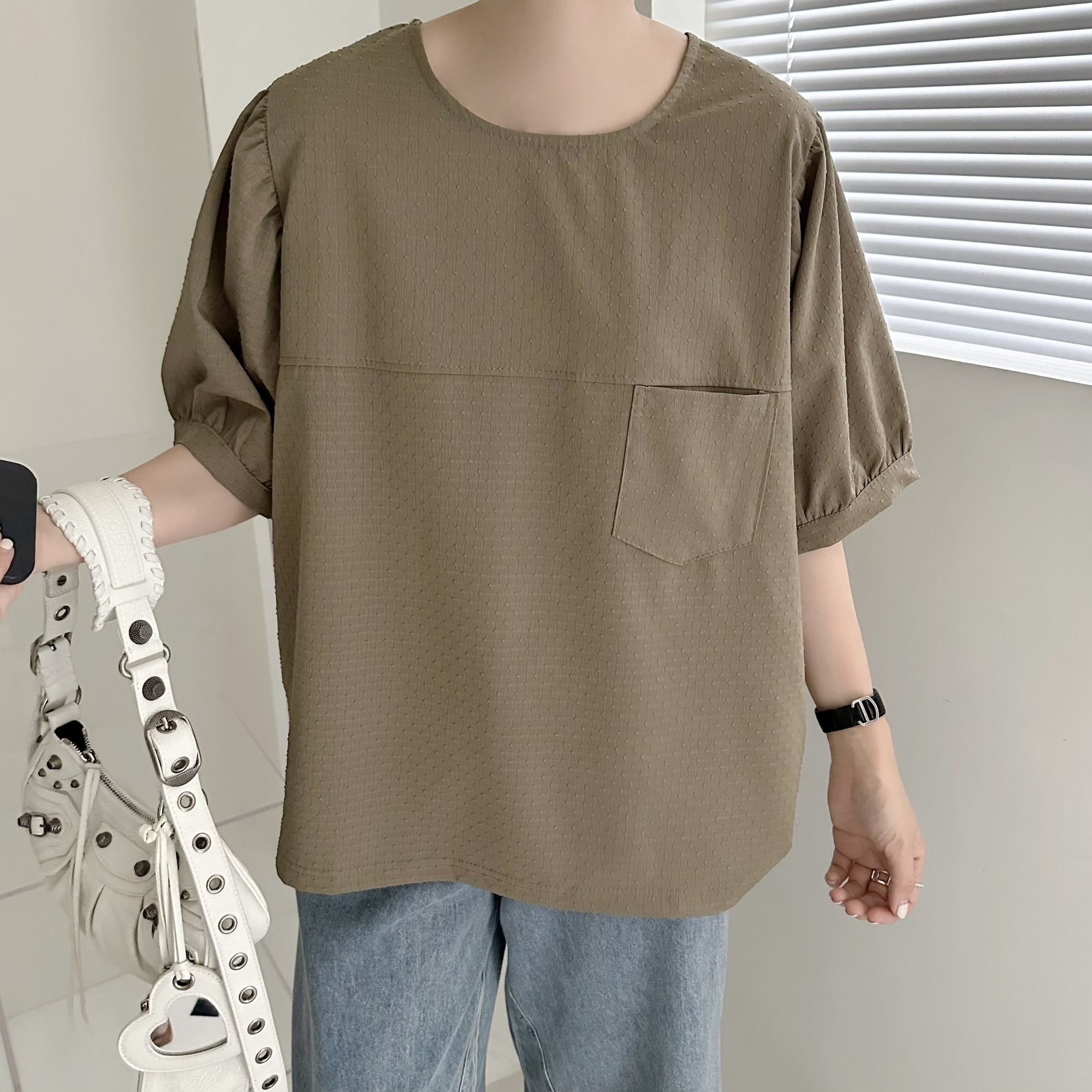 【BONNIE】8.19 胸小袋點點短袖TOP