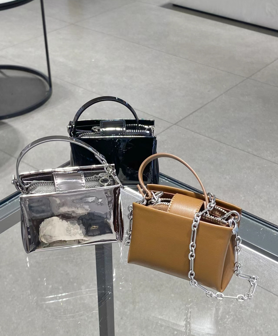Charles & Keith 小CK 鏈條迷你小方包 單肩包 斜跨包 銀色 黑色 淺棕色 米白色/預購