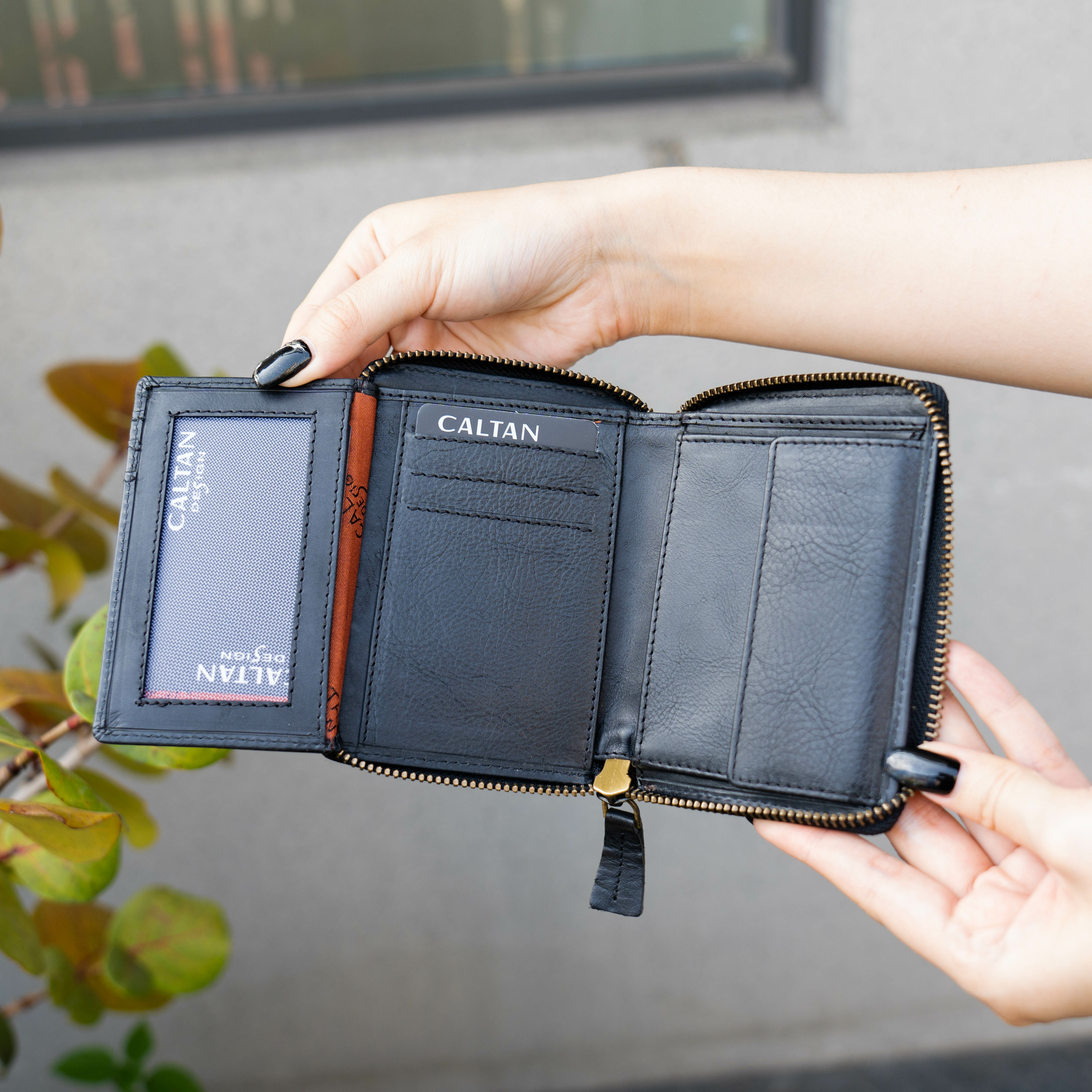 『新品上市』老爺有喜  菱紋縫線包覆式真皮短夾(071314bk)