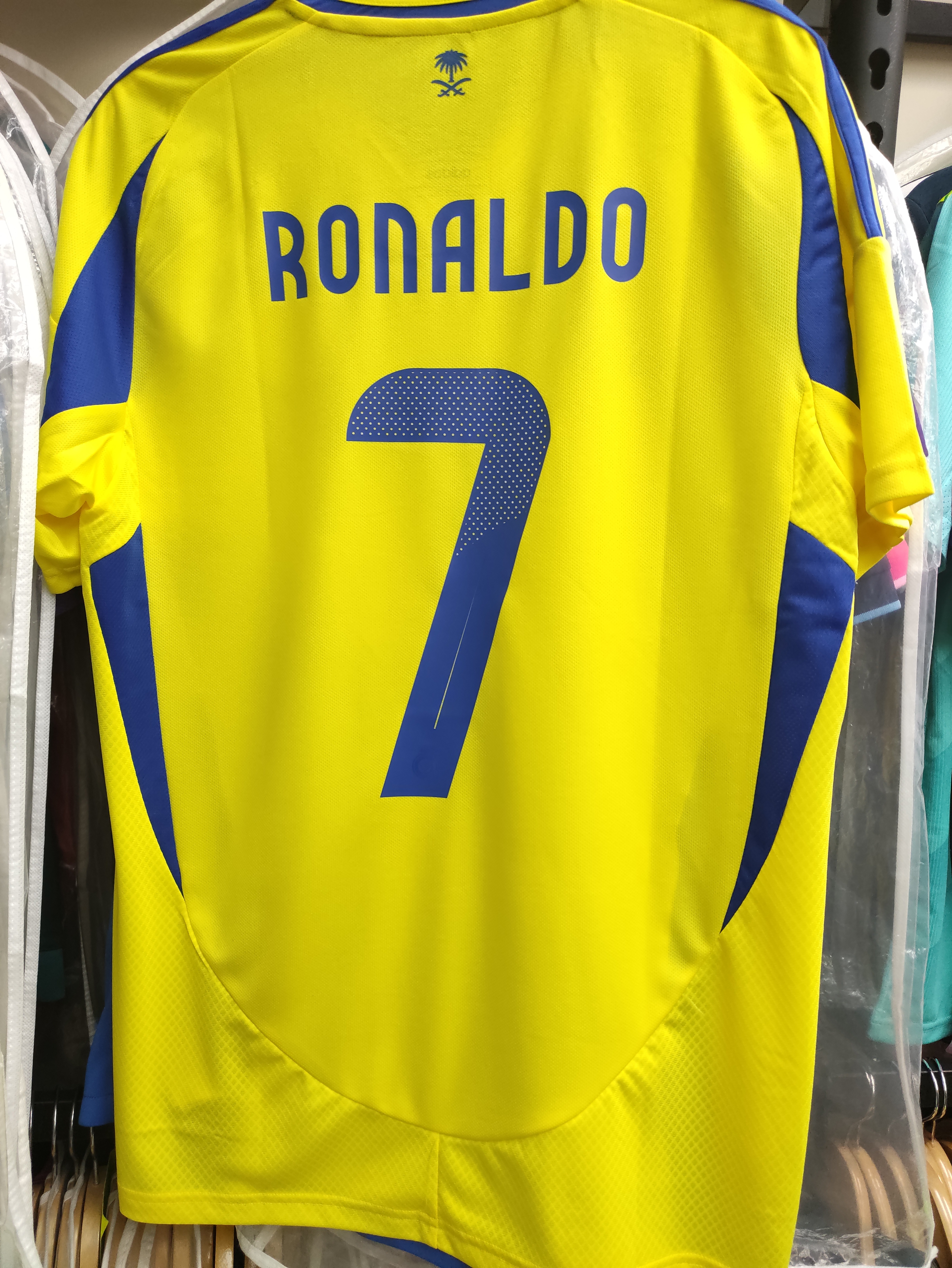 24-25艾納斯主場C朗拿度球衣