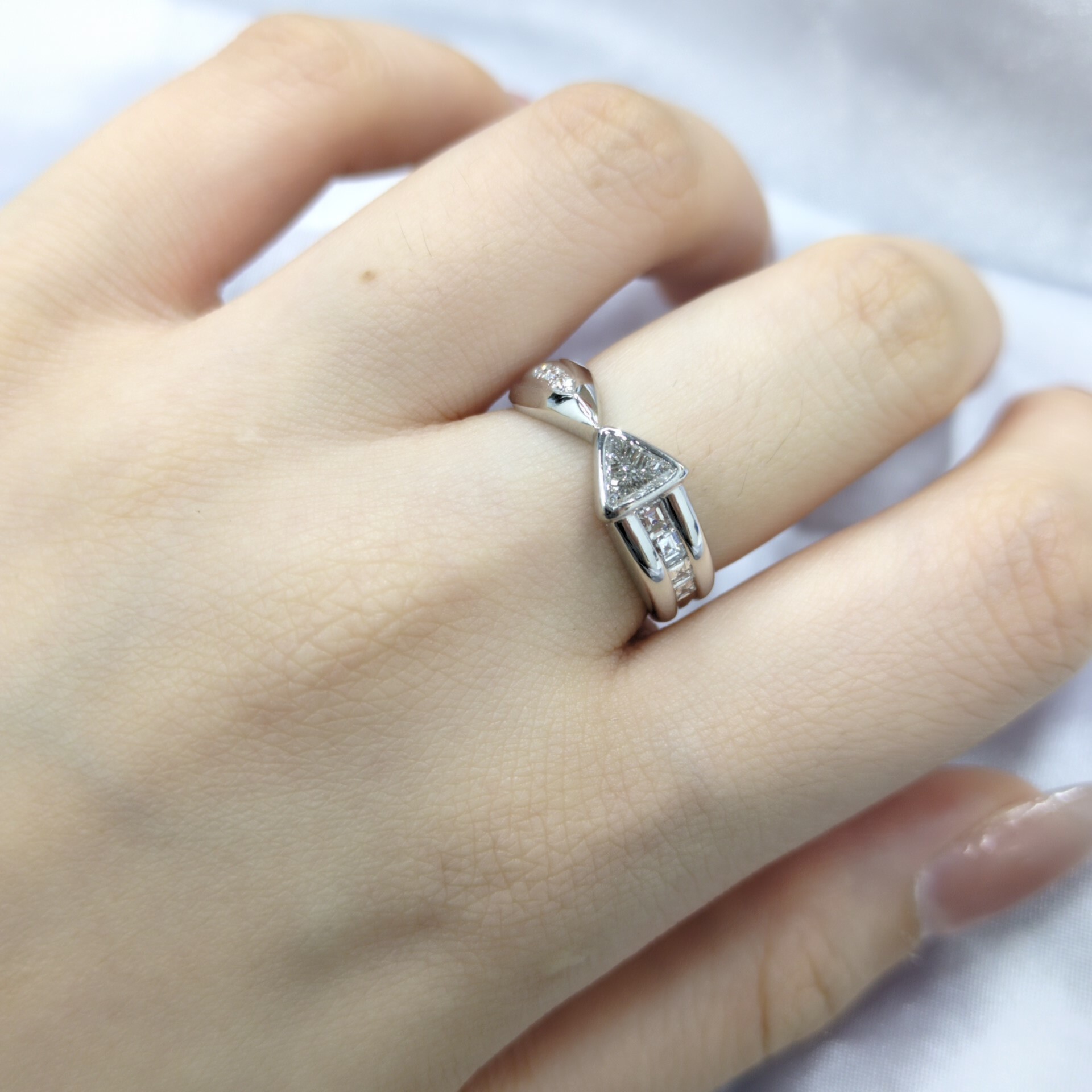 18K White Gold 0.48ct Triangle Cut Diamond Ring