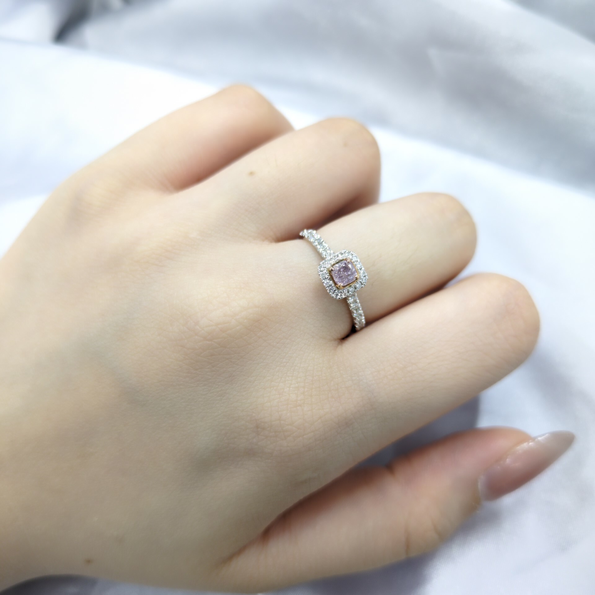 18K Gold 0.50ct Fancy Light Pink Cushion Cut Diamond Ring