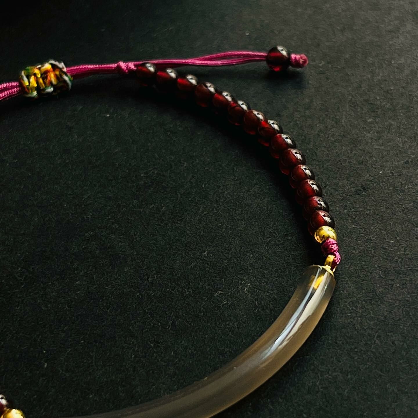 [原石] 石榴石+瑪瑙 水晶手環