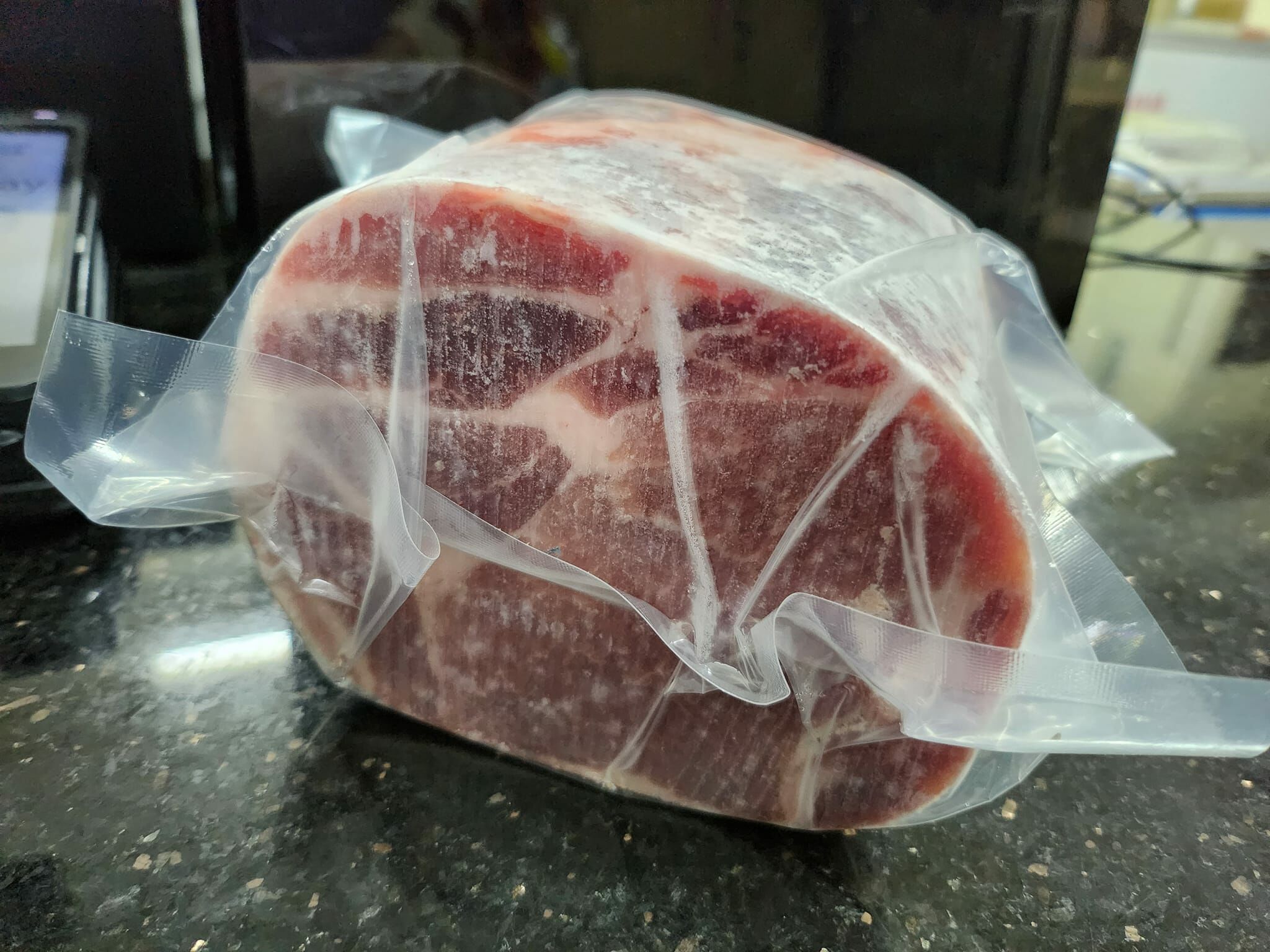 丹麥Danish Crown靚梅頭（半條裝）