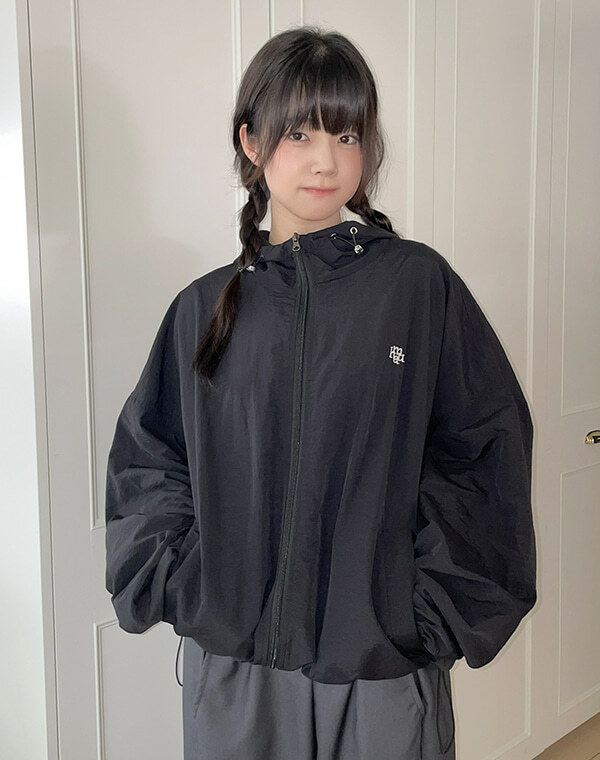 預訂｜MUAHMUAH STITCH LOGO WINDBREAKER JACKET