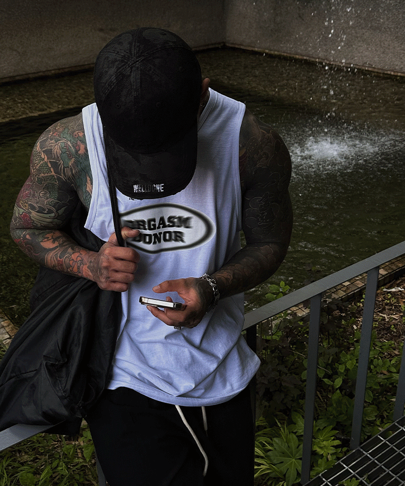 全息投影肩部肌肉寬鬆背心